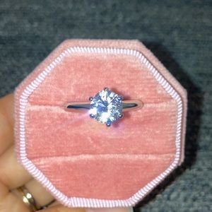 Diamond Solitaire Engagement Style Ring